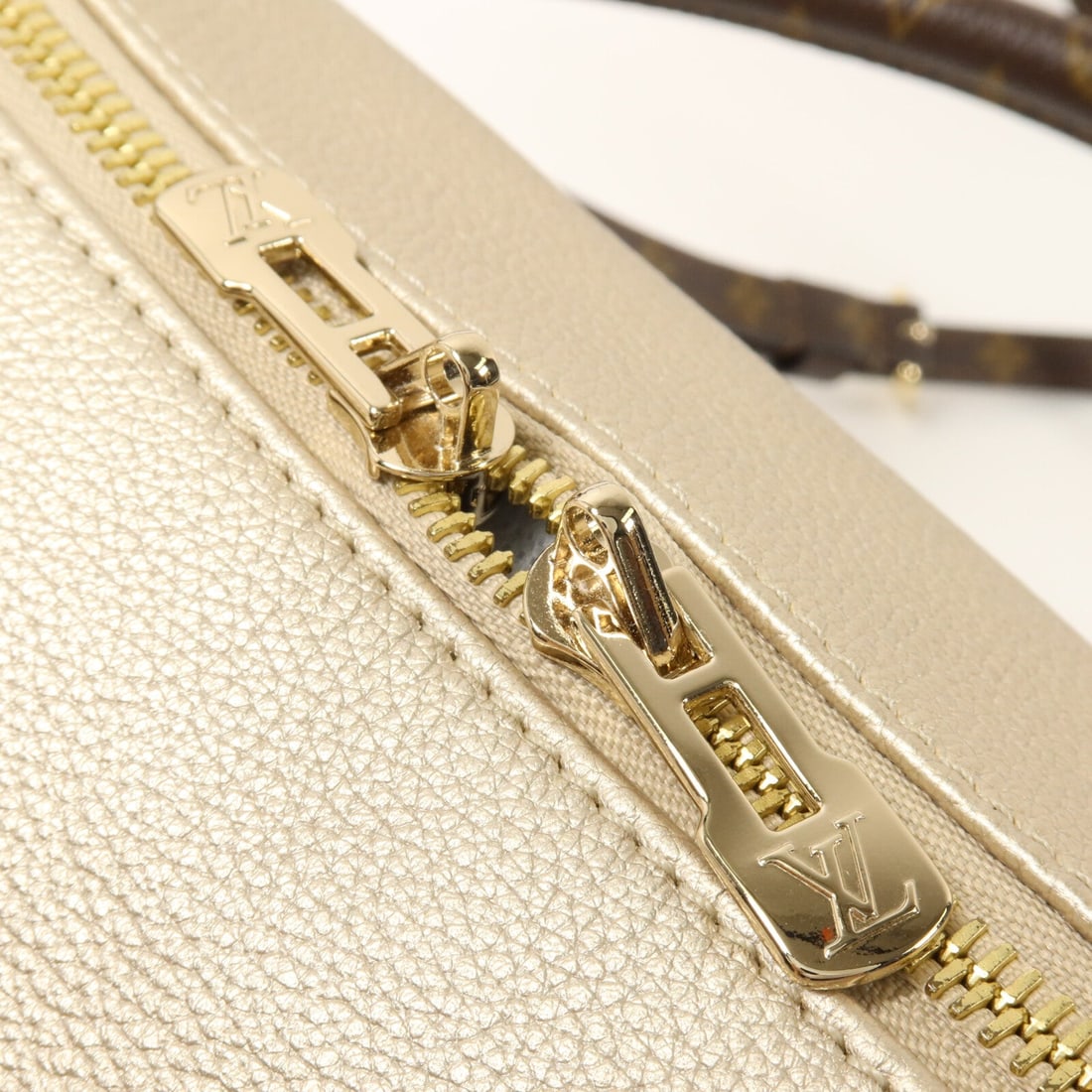 LV GHW Express PM Gold - 14