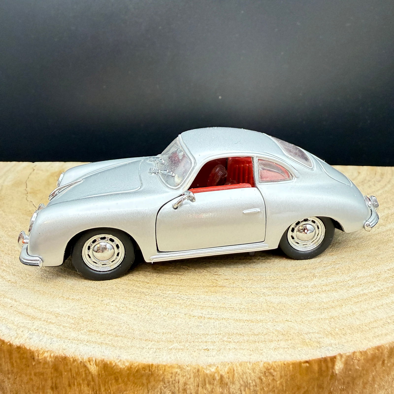 1:43 Porsche 356 A Coupe Diecast Model, CDC DetailCars (1 of 8)