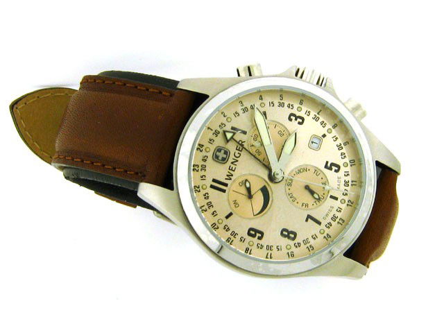 Wenger Men's 72750 TerraGraph Dual Time Power Rese: This is a Wenger Men's 72750 TerraGraph Dual Time Power Reserve Alarm Swiss Watch with the following features: Round item shape; Mineral dial window type; Analog display type; Buckle clasp; Stainless