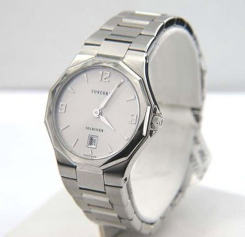 Concord Stainless Steel DateJust Watch: Concord Stainless Steel DateJust Watch.The total watch's weight is 84.1 grams.The measurements of watch head is 28 x 29 mm and 7 mm thick.The length of watch: 8".water Resistant.swiss made.Chain is 15