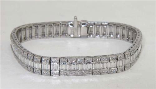 LACOSTE WOMEN'S PINK CALFSKIN DIAMOND WATCH: This is a LACOSTE WOMEN'S PINK CALFSKIN DIAMOND WATCH with the following features: Quartz movement; Crystal mineral; Buckle clasp; Stainless Steel case; 40 mm case diameter; Leather calf skin band; 30