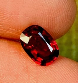 Deep Red Ruby    Mix cut  Transparent   17.04ct