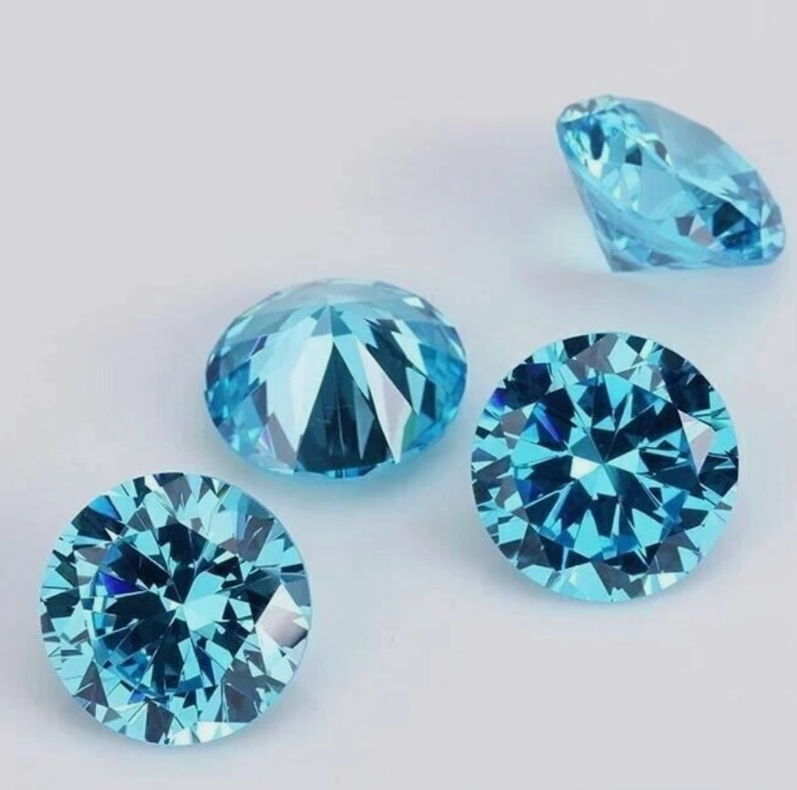 Blue Aquamarine Round Cut 4 mm 8 Pcs: Blue Aquamarine Round Cut 4 mm 8 Pcs