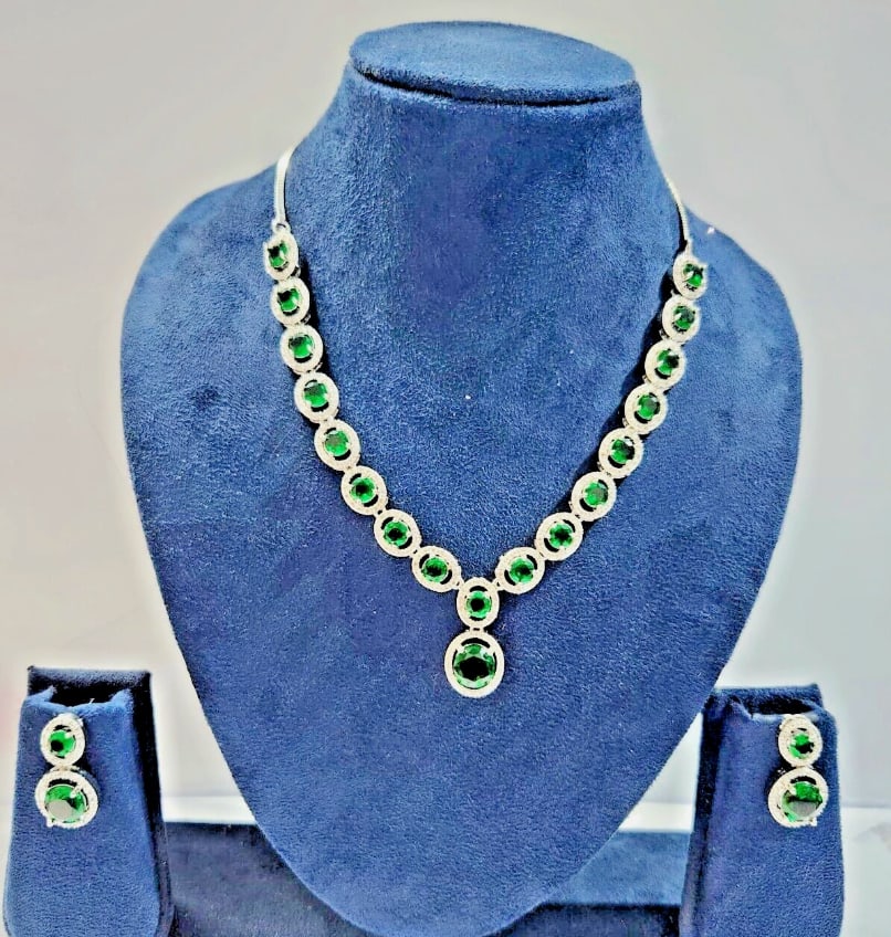 Emerald & Diamond Bridal Set - 3