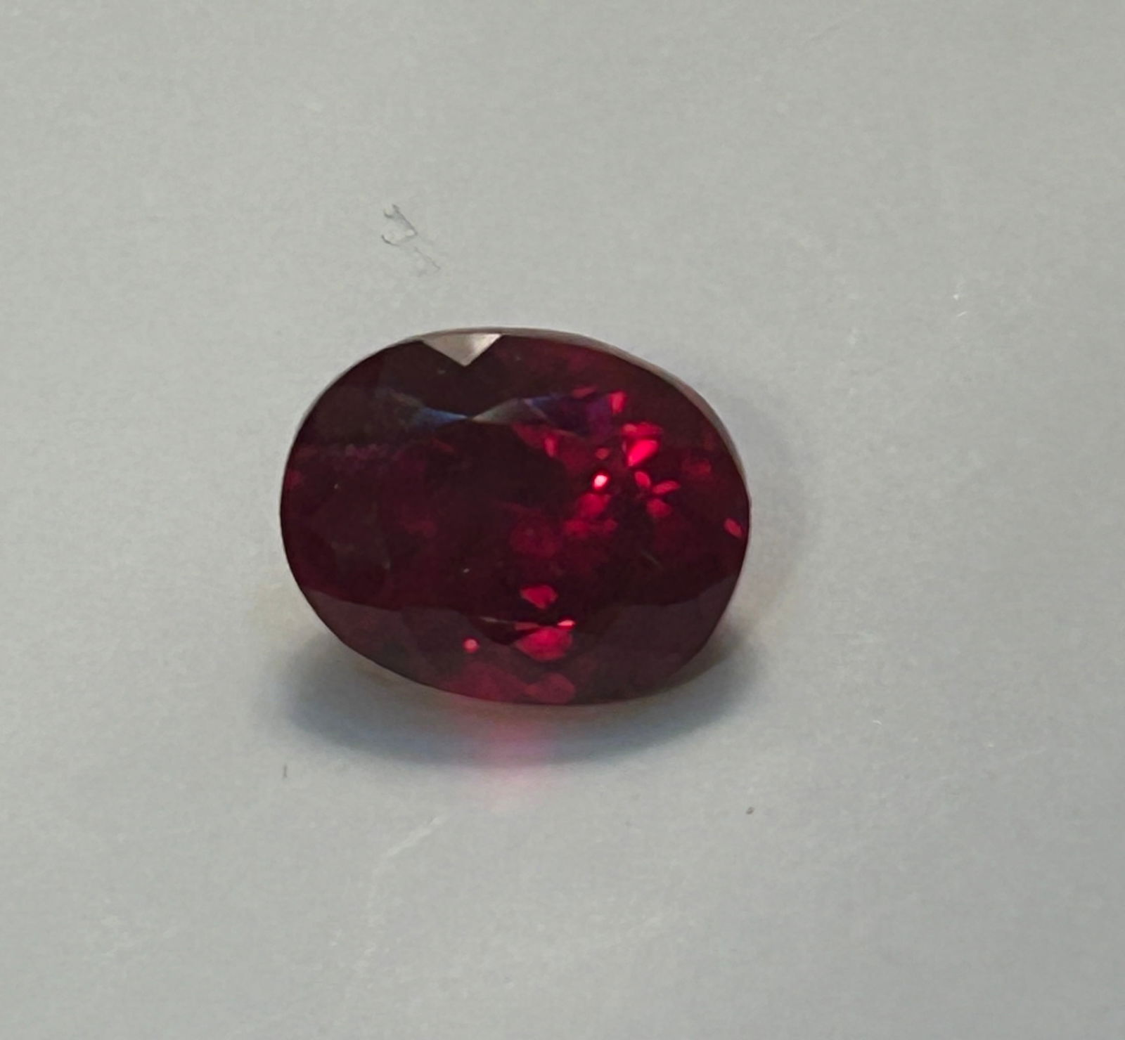 Natural Flawless Mogok Red Ruby Oval Cut 8 Ct - 3