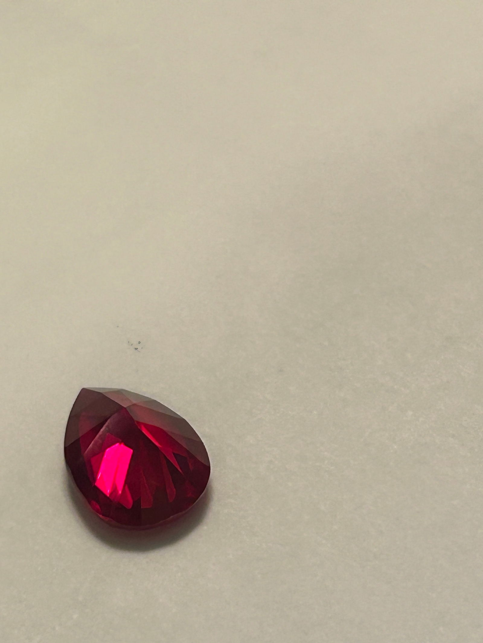 Red Ruby Pear Cut 6.9 Ct - 3