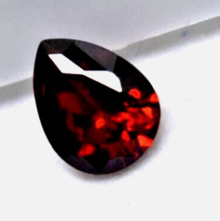 Natural Red Garnet Pear Cut 2ct from Brazil (1 of 4)