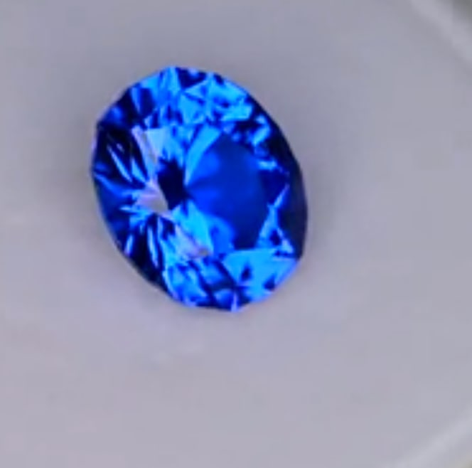 Natural Ceylon Blue Sapphire 10.44 Ct Oval Cut (1 of 3)
