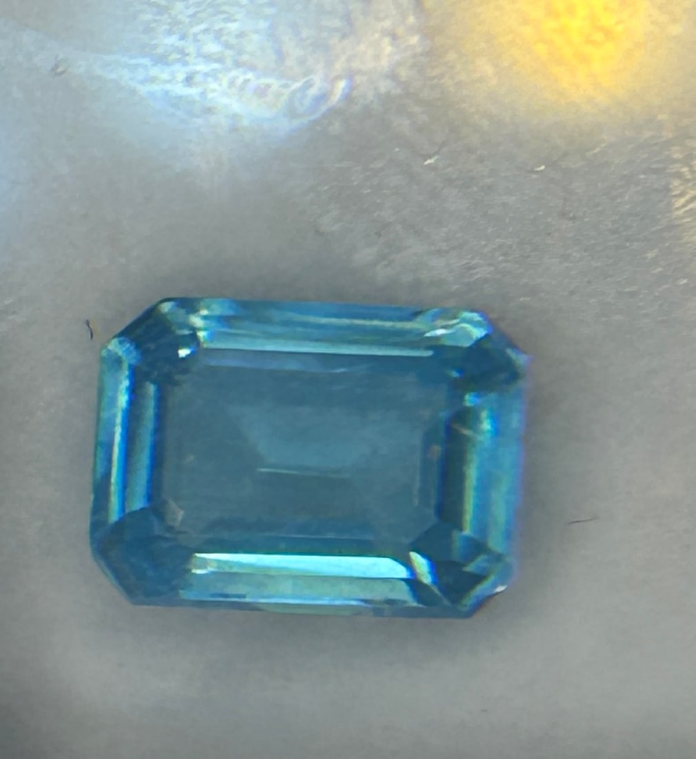 Natural Neon Blue Paraiba Tourmaline 3 ct Emerald cut from Brazil: 10.23 x 7.82 x 5.59mm an exceptionally rare, investment-grade gemstone known for its intense "neon" blue-green color caused by copper. Originating from the state of Para?ba, these gems are highly cove