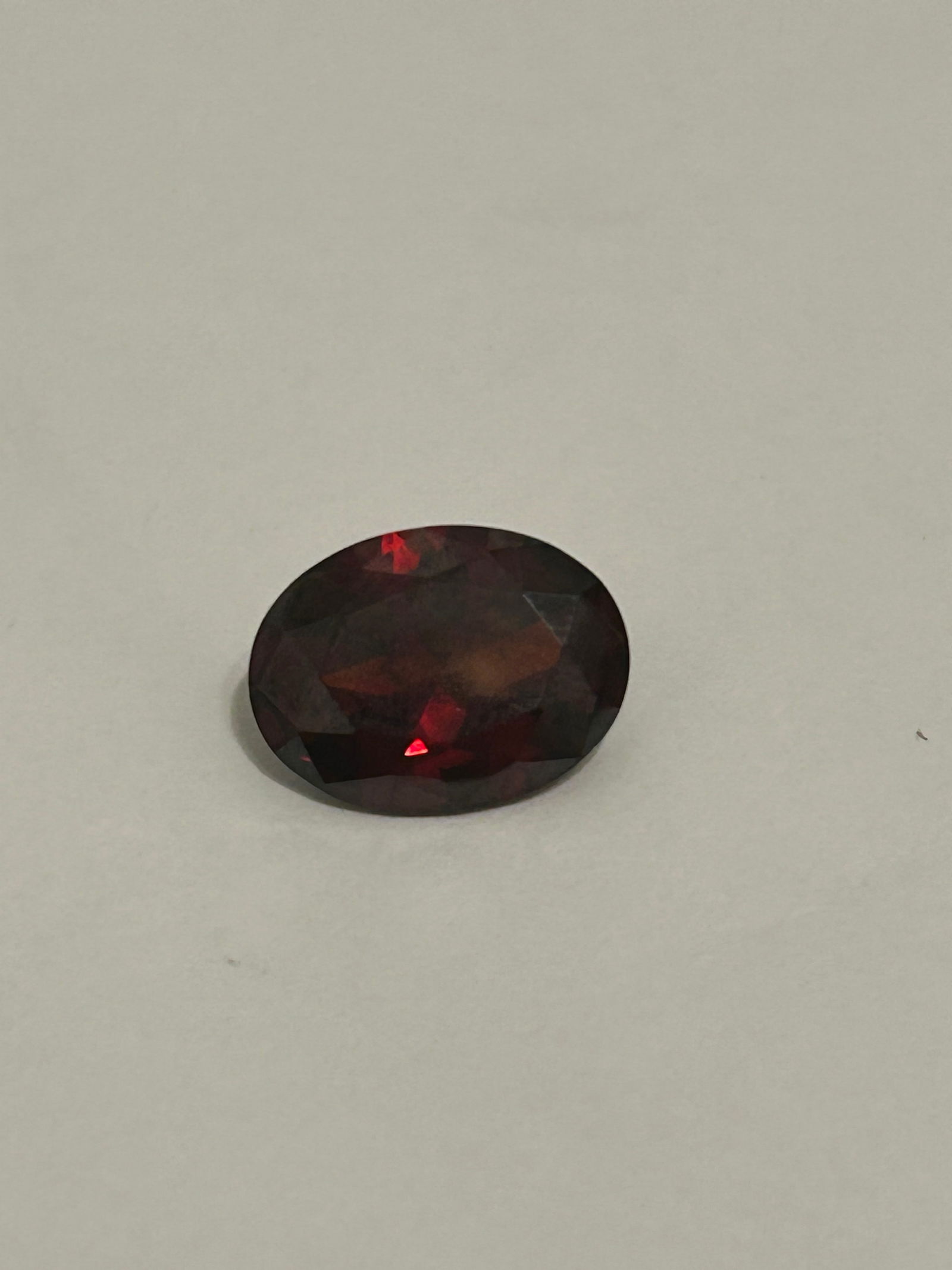 Dark Ruby 10ct Oval Cut from Columbia - 4