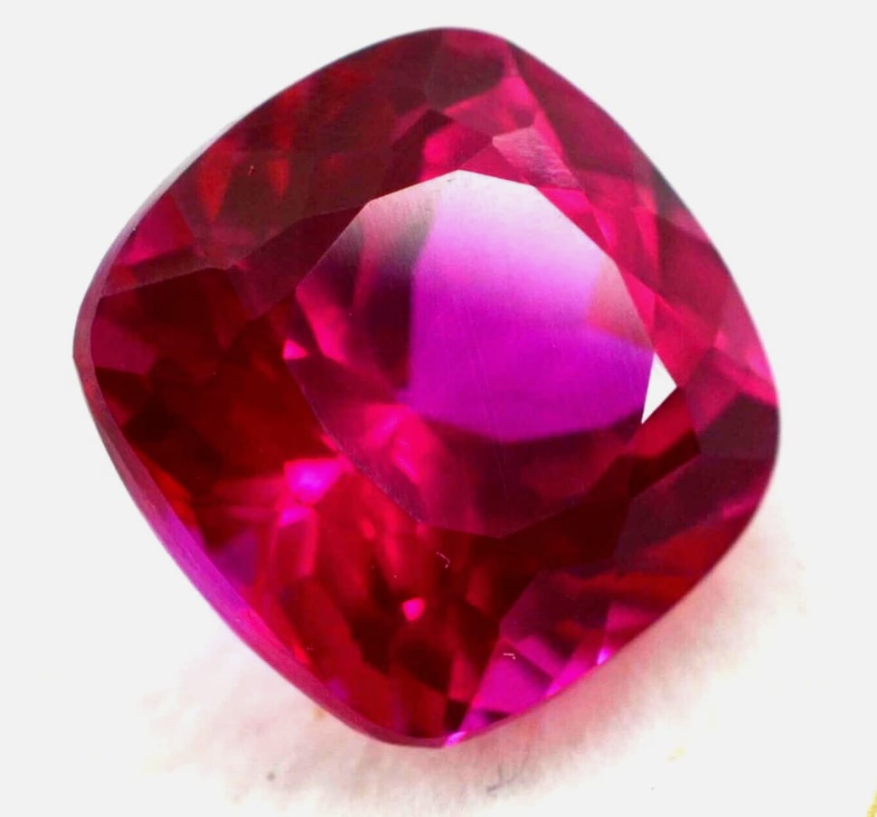 Pink Ruby Cushion cut PAIR 5.2ct each vvs from Burma - 2