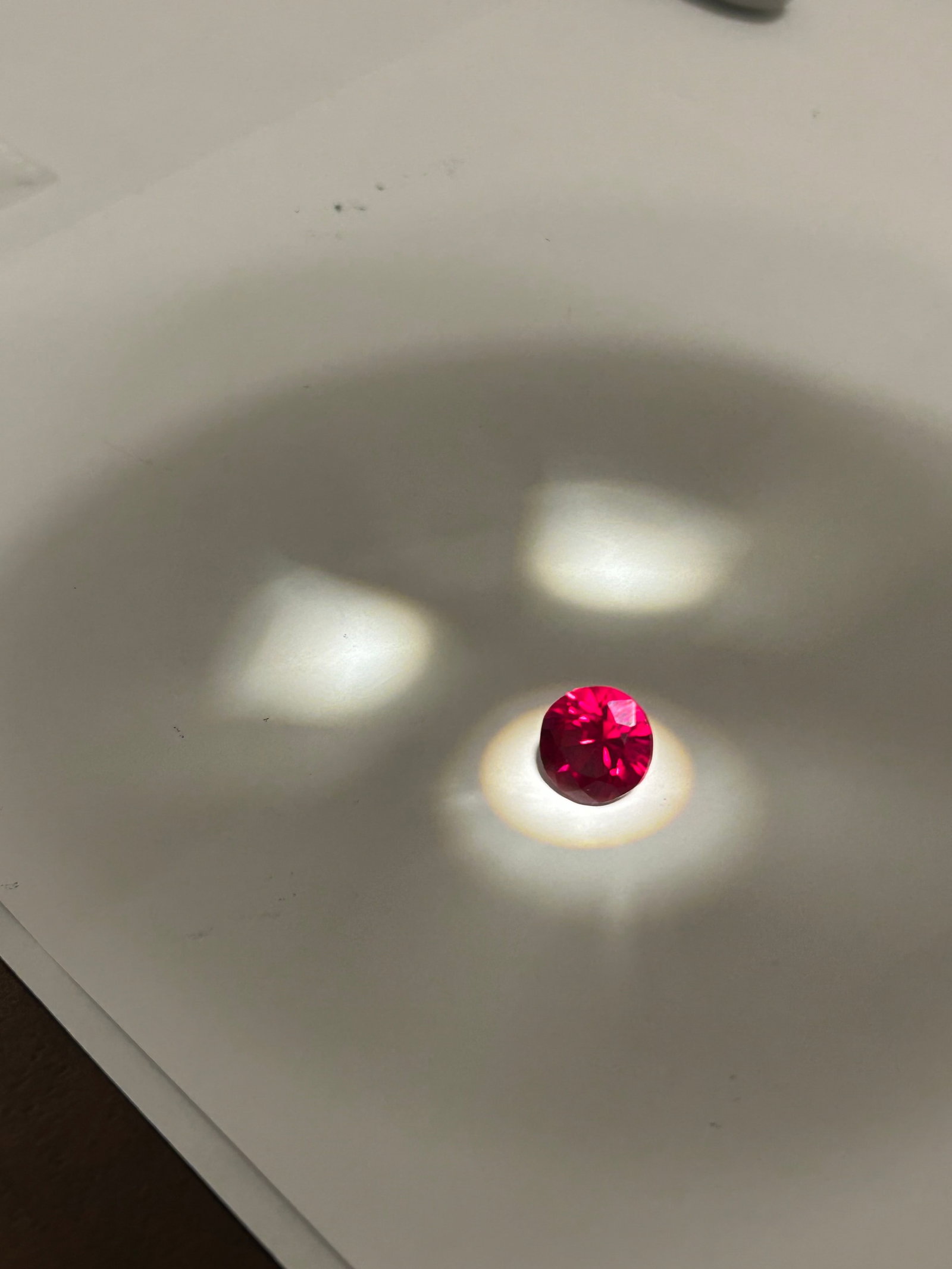 10ct Myanmar Pigeon Blood Ruby Round Cut No Reserve GGI Certified (1 of 4)