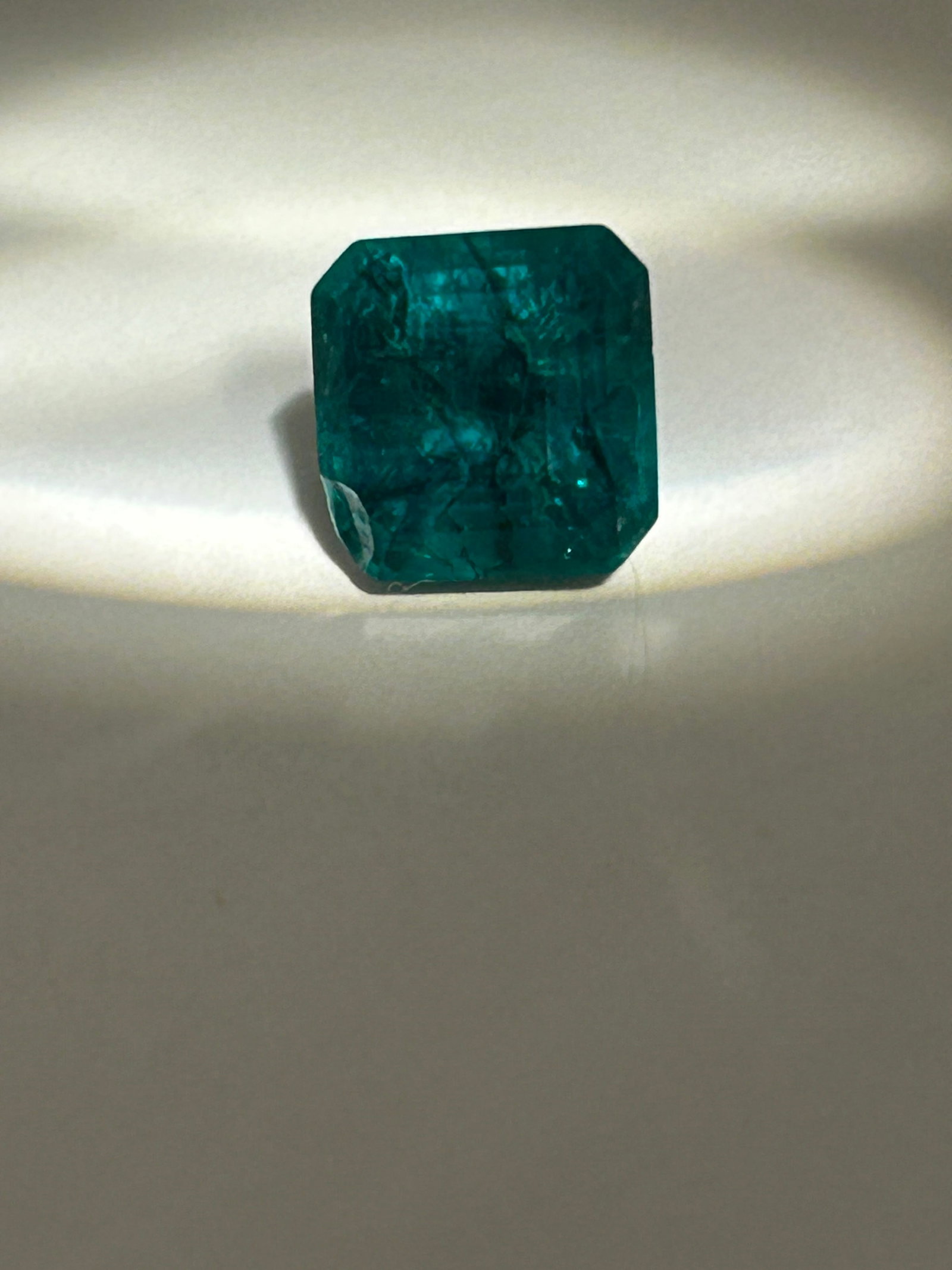 9ct Colombian Green Emerald Radiant Cut No Reserve GGI Certified (1 of 4)