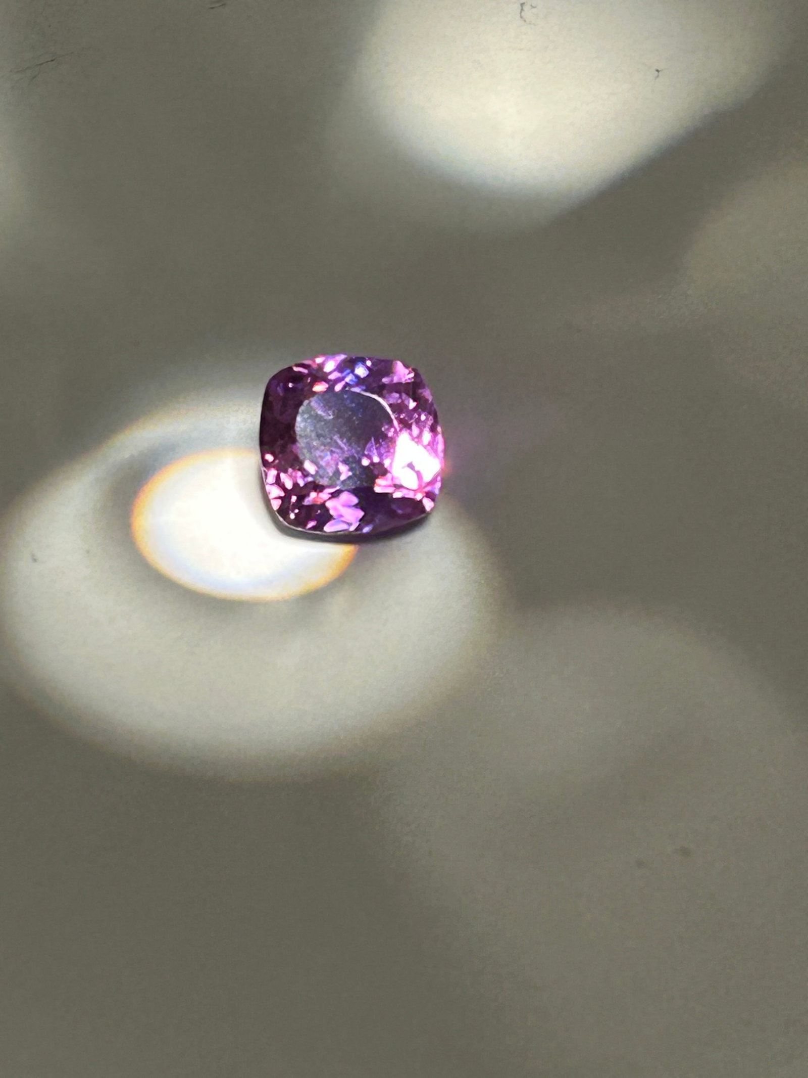 4.1 ct Ceylon Java Plum Sapphire Cushion Cut No reserve: visually striking gemstone, characterized by a deep, rich purple hue reminiscent of the Java Plum fruit. Originating from Sri Lanka , these sapphires are highly prized for their natural beauty, often