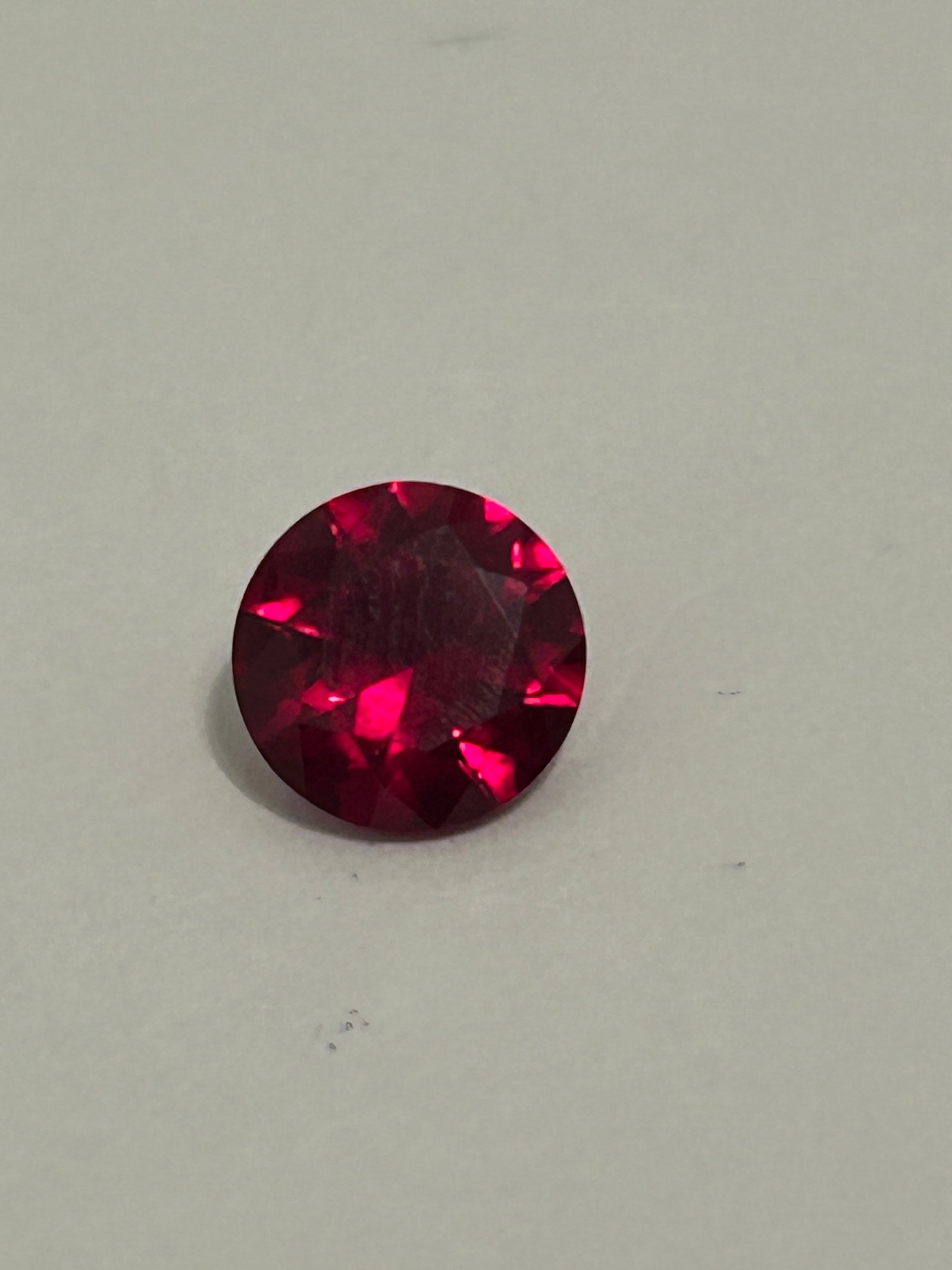 2.9ct Mozambique Blood Red Ruby Brilliant Round Cut No Reserve (1 of 4)
