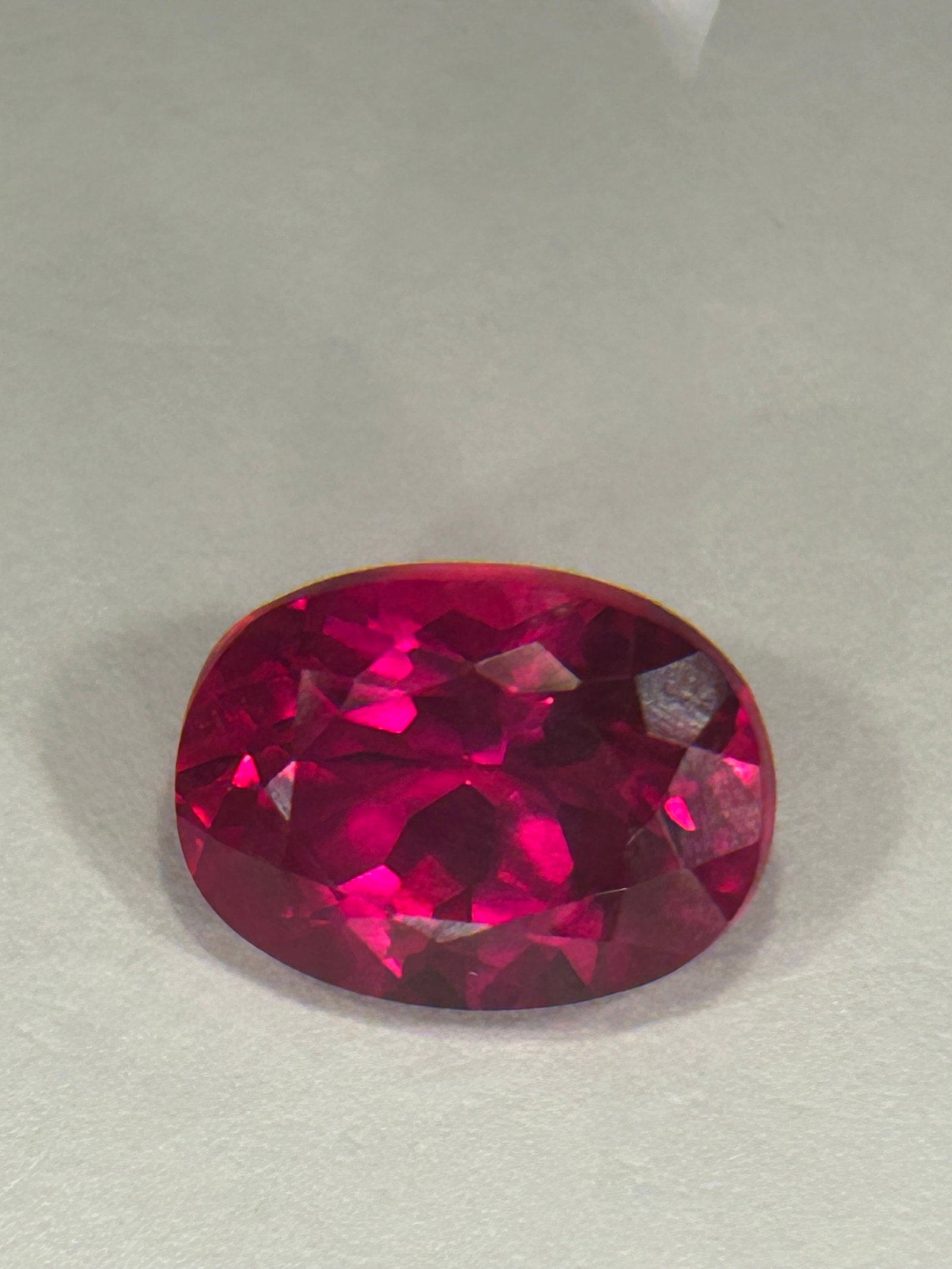 11.65 Carat Ceylon Pink Sapphire Oval Cut EGL Certified (1 of 6)
