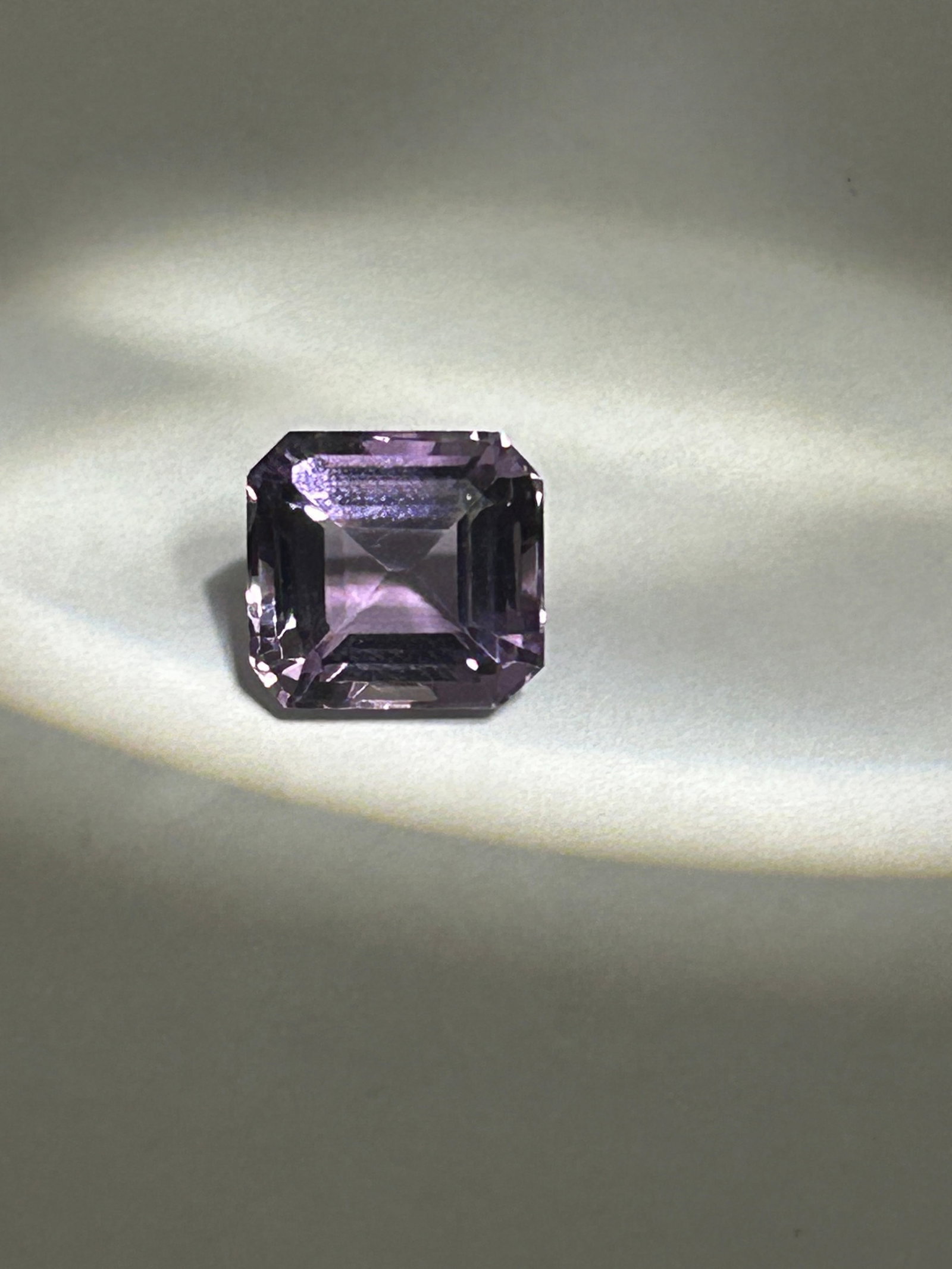 4.25 Carat Purple Amethyst Radiant Square Emerald Cut IGI Certified: A 4.25-carat purple amethyst with a square emerald cut (often described as a radiant square, radiant emerald, or square step-cut) is a significant-sized, high-quality colored gemstone often featuring 