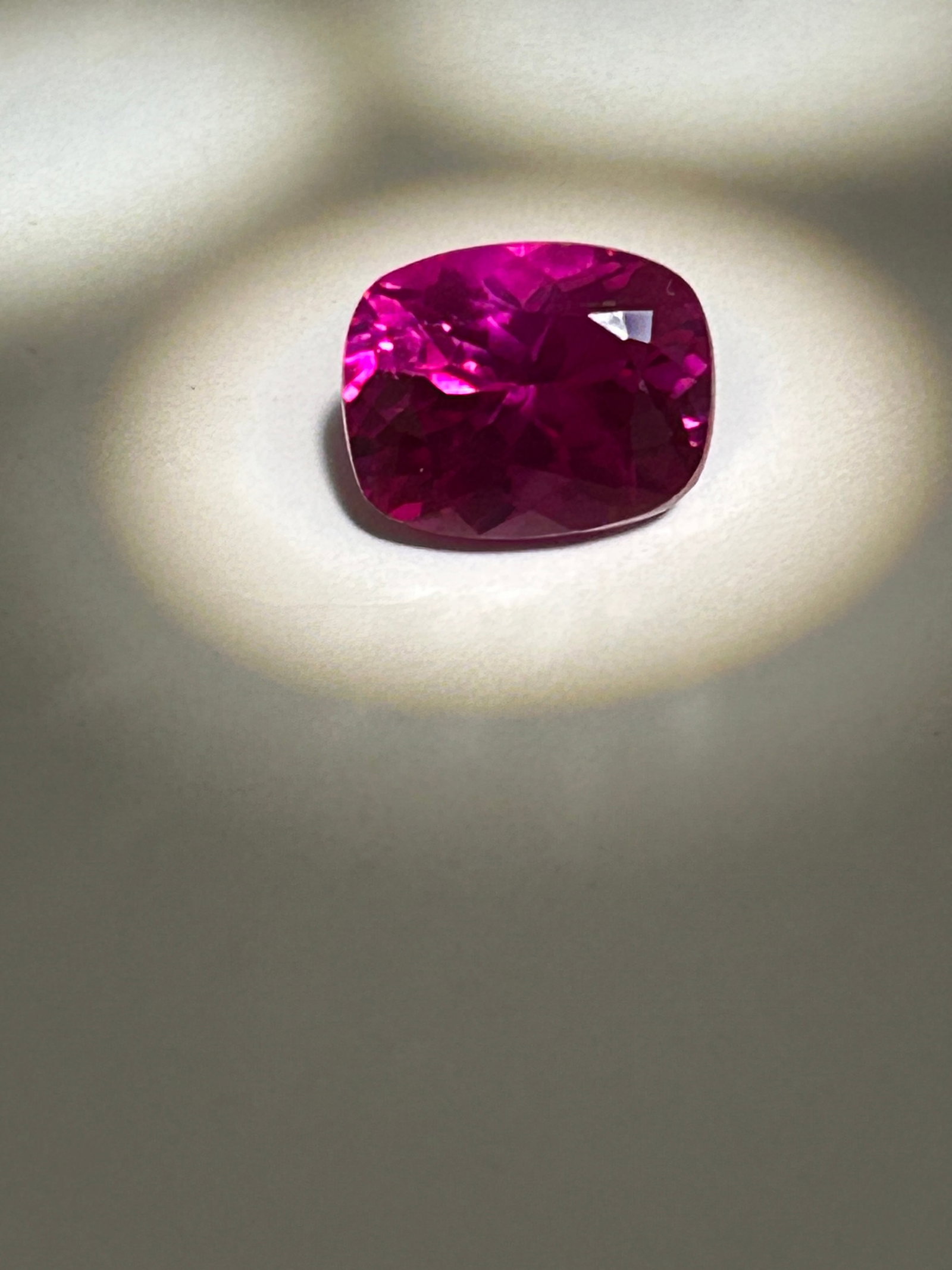 10.30 Carat --- Sri Lanka Pink Sapphire --- Oval Cut --- EGL Certified (1 of 5)