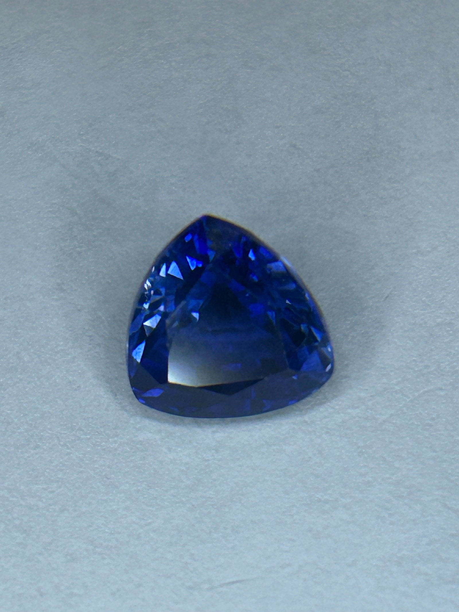 5.18 Carat --- Deep Blue Sapphire--- Brilliant Trillion Cut IGI Certified (1 of 3)