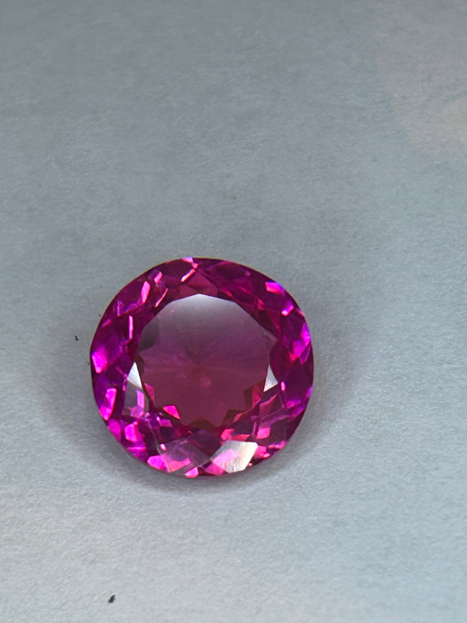 5.88 Carat ---- Pink Sapphire ---- Round Mixed Cut (1 of 3)