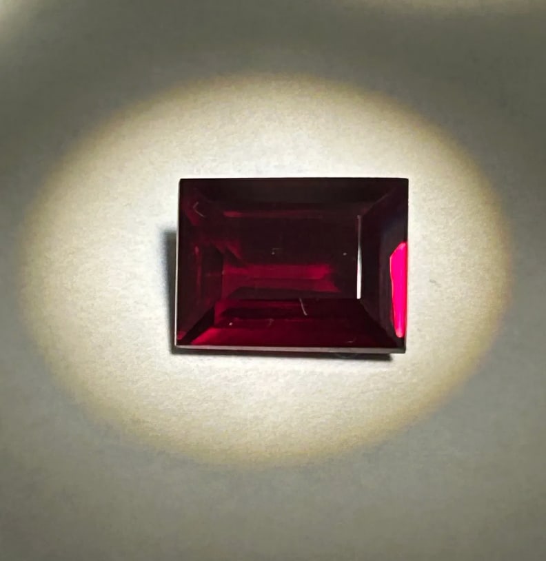 8.00 Carat --- Deep Red Burmese Ruby --- Baguette Cut --- Certified (1 of 4)