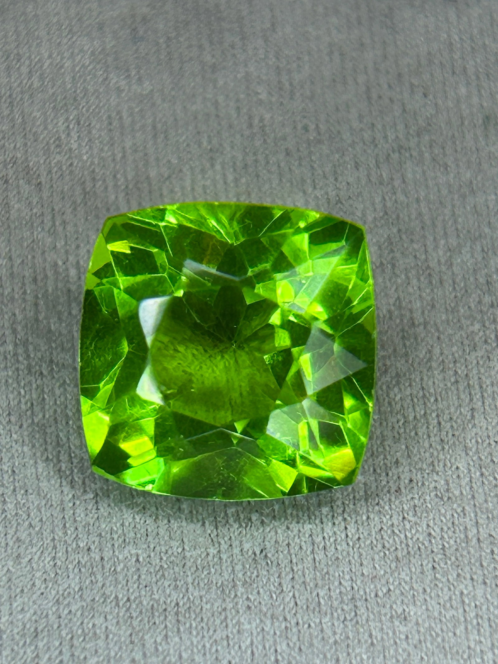 9.70 Carat -- Natural Peridot-- Cushion Cut--- GGL Certified (1 of 3)