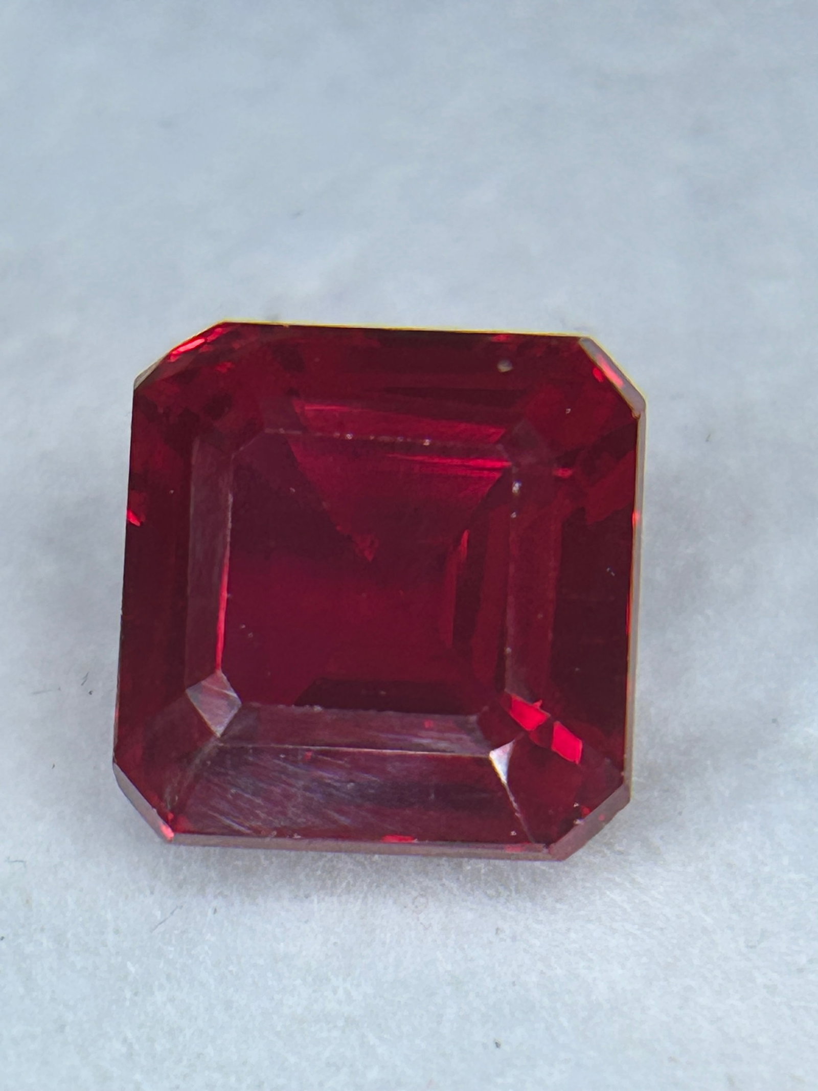 10.50 Carat Natural Ruby Radiant Cut - 2
