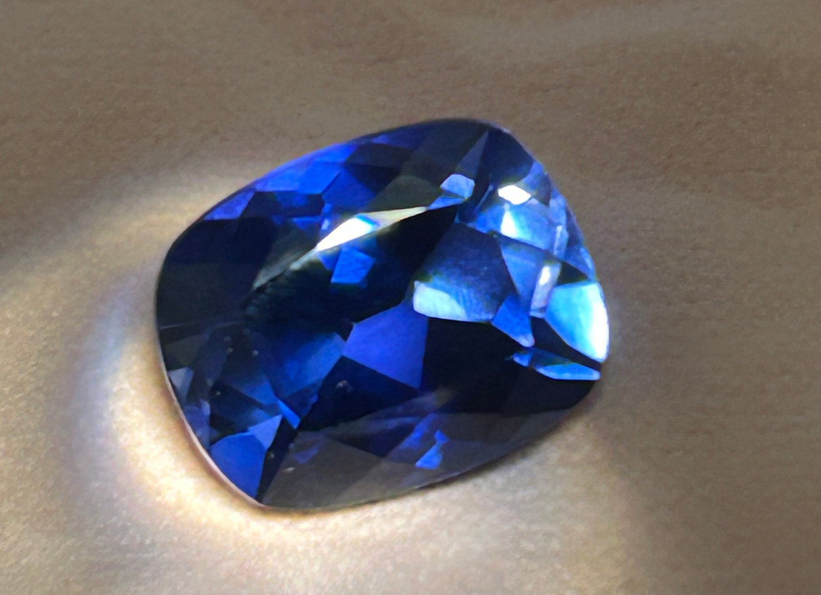 10.20 Carat Blue Tanzanite Cushion Cut (1 of 3)