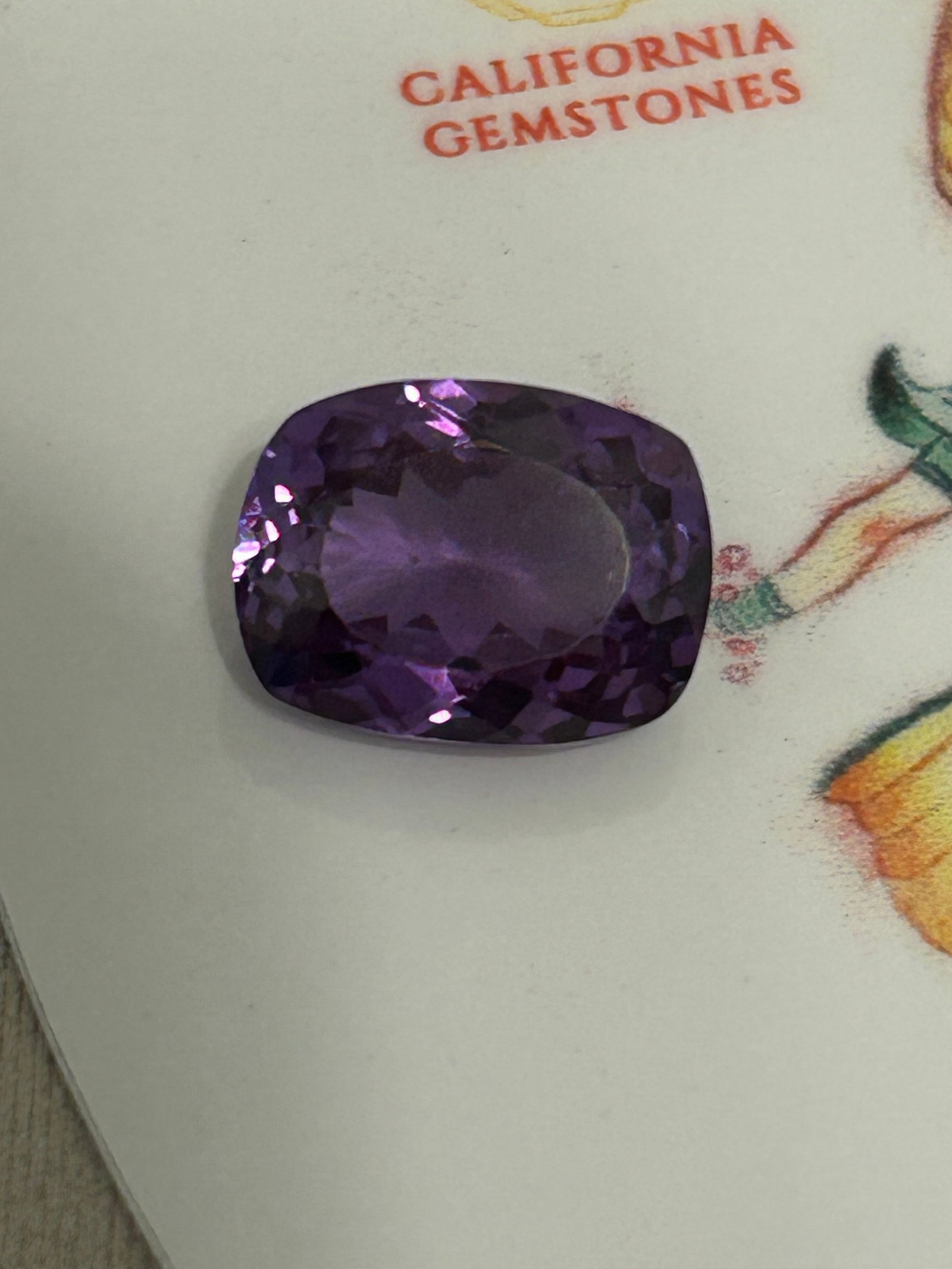 9.25 Carat Natural Ceylon Purple Sapphire Oval Cut: investment-grade collector’s gemstone. Weighing nearly 10 carats, a sapphire of this scale and specific color profile stands out significantly in the luxury gem market. Fine Ceylon sapphires often e