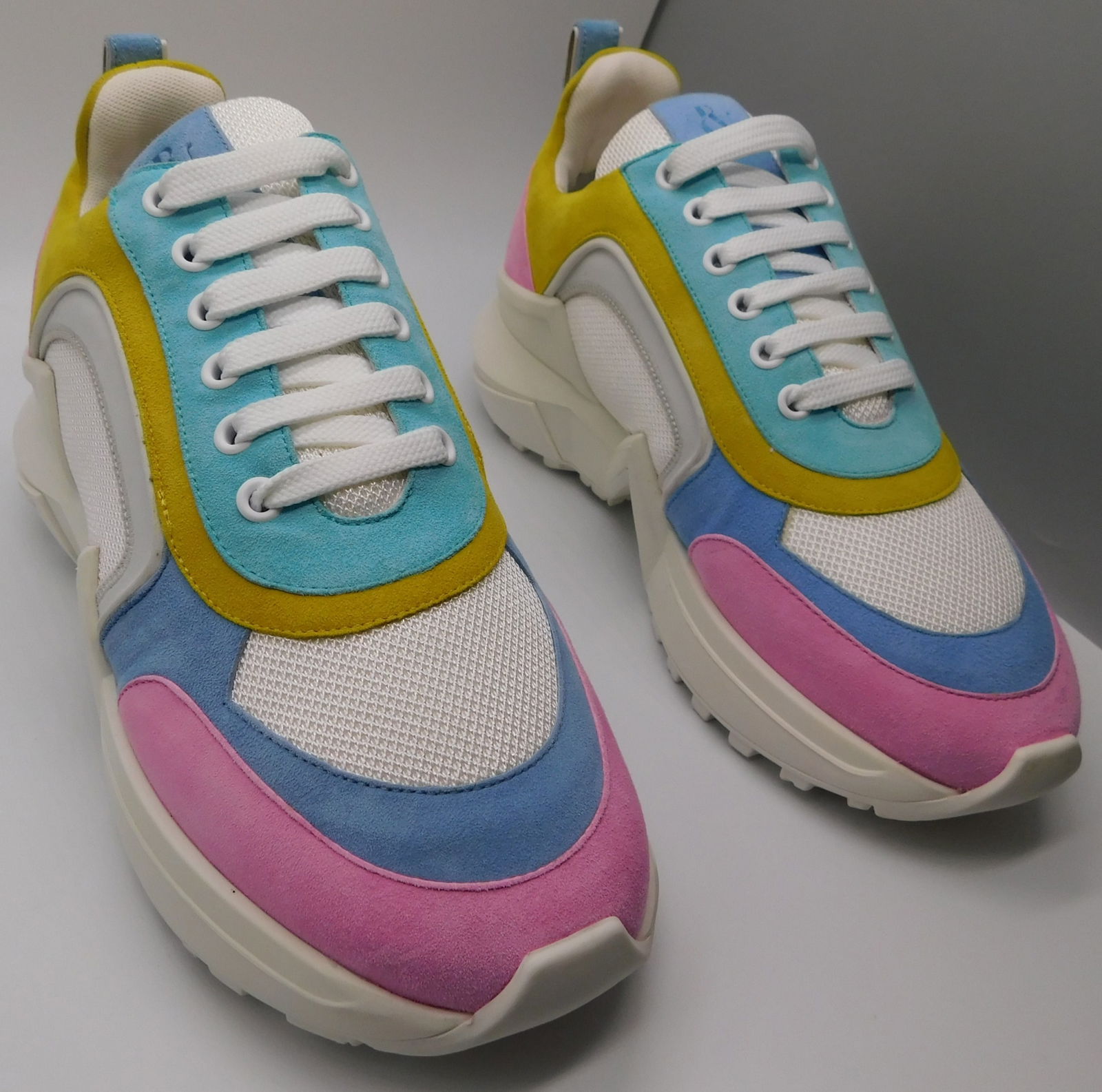 Pair of Ralph & Russo 4.0 Runner Sneakers, Suede Fabric, Multicolour, With Box & Dust Bags. EU Size: Pair of Ralph & Russo 4.0 Runner Sneakers 23002, Suede Nylon, Multicolour, With Box & Dust Bags. EU Size 36.5. (RRP £595) Emblematic of the strong lines in mod