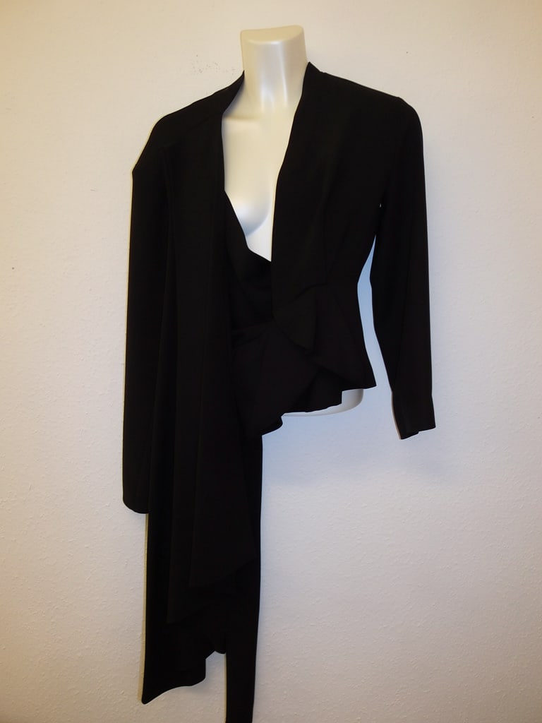 Ralph & Russo 18W11 J04, Soft Asymmetric Scarf Jacket, Black, Size 46 (RRP £2,700) (1 of 4)