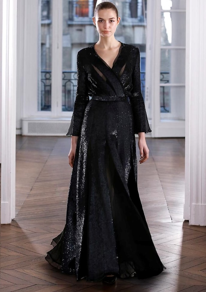 Ralph & Russo 17W EVE 017, Embellished Crepe Georgette Evening Gown, Petrol, Size 40 (RRP £15,5: Ralph & Russo 17W EVE 017, Embellished Crepe Georgette Evening Gown, Petrol, Size 40 (RRP £15,500) - Fully sequined evening gown with silk chiffon inserts, adding a see-through effect. Deep V-nec