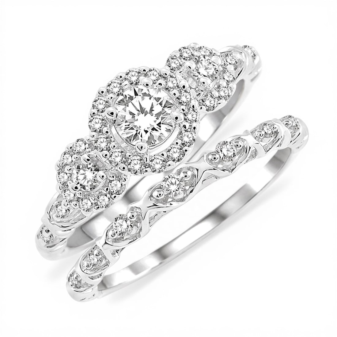0.53 ctw White Diamond 14K White Gold Wedding Set: Defining modern elegance, this magnificent Halo ring featuring White Diamond captures the essence of style. The gemstones are nestled within a Halo framework, supported by a substantial 3.4 grams 14K 