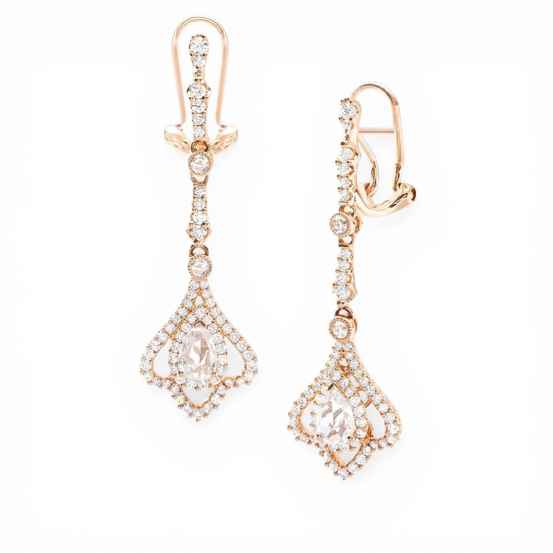 1.80 ctw White Diamond Floral 18K Rose Gold Earrings: Retail Value: $16,575 An exquisite masterpiece of haute joaillerie, this stunning Floral pair of earrings featuring White Diamond is a true treasure. The gemstones are nestled within a Drop framework,