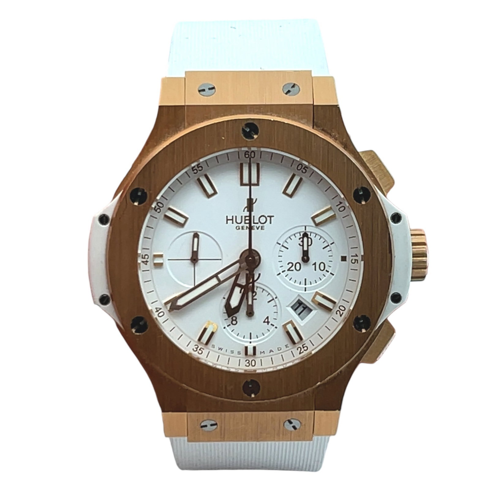 Hublot Big Bang Evolution 301.PE.2180.RW 44mm 18K Rose Gold White Dial: The Hublot Big Bang Evolution, Reference 301.PE.2180.RW, embodies a striking fusion of luxury and contemporary design. Its substantial 44mm case is expertly crafted in 18K rose gold, exuding a war