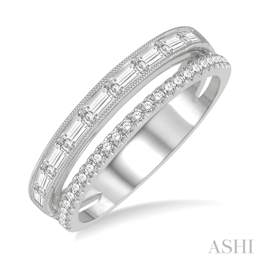 0.44 ctw Split Baguette and Round Diamond 14K White Gold Band Ring: A vision of luxury, this exquisite Split Shank ring featuring White Diamond defines sophistication. The gemstones are nestled within a Split Shank Band framework, supported by a substantial 3.2 grams 