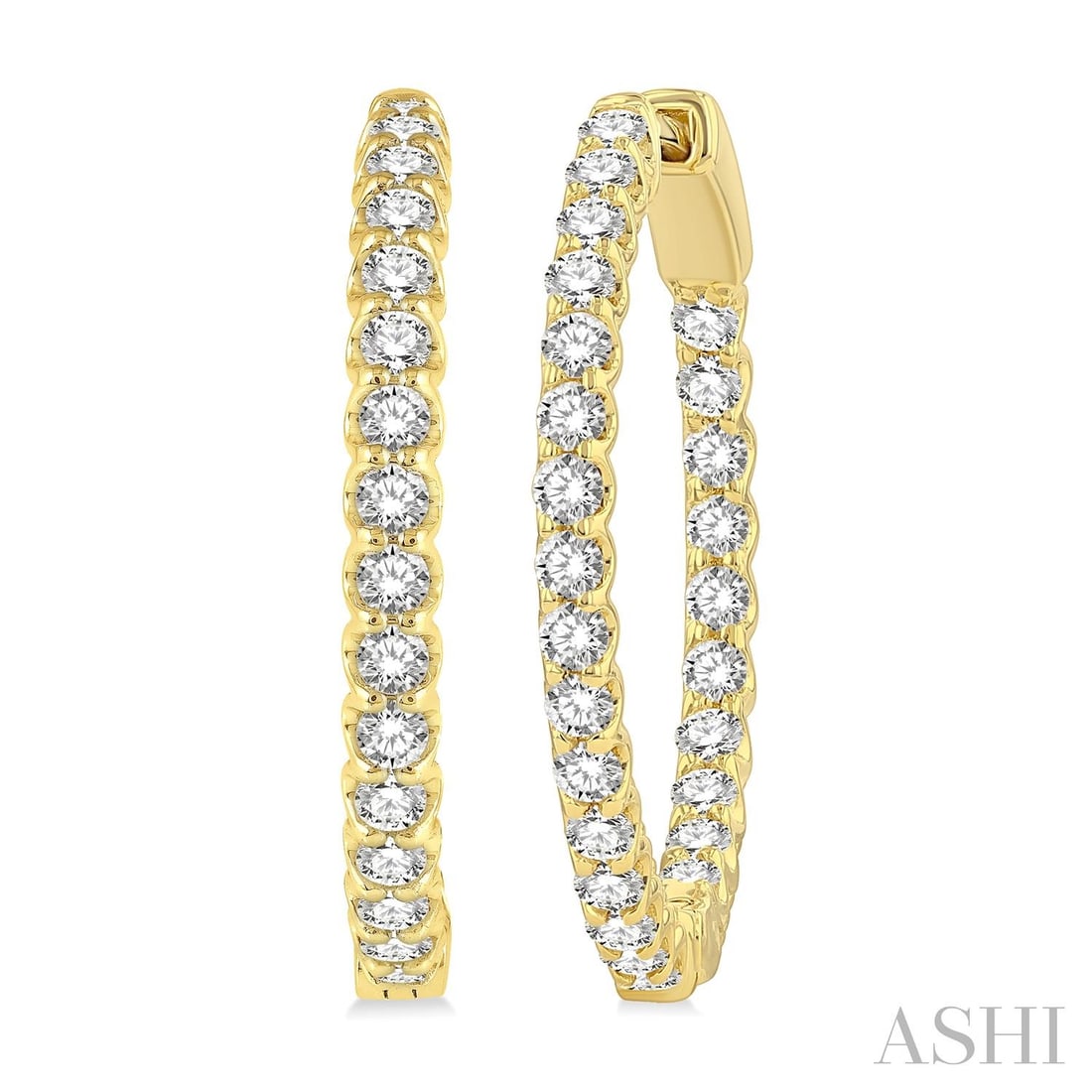1.53 ctw Diamond 14K Yellow Gold Hoop Earrings: An exquisite masterpiece of haute joaillerie, this breathtaking Inside-Out Round Cut pair of earrings featuring Natural Diamonds is a true treasure. Showcasing the gems in a Shared Prong arrangement, 