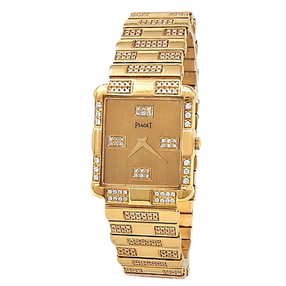 Piaget Vintage 81241 C587 18k Yellow Gold Champagne Diamond Dial: The Piaget Vintage, Reference 81241 C587, is a superb expression of watchmaking luxury and prestige. Cast in lustrous 18k yellow gold, this magnificent timepiece features an elegant champagne dial