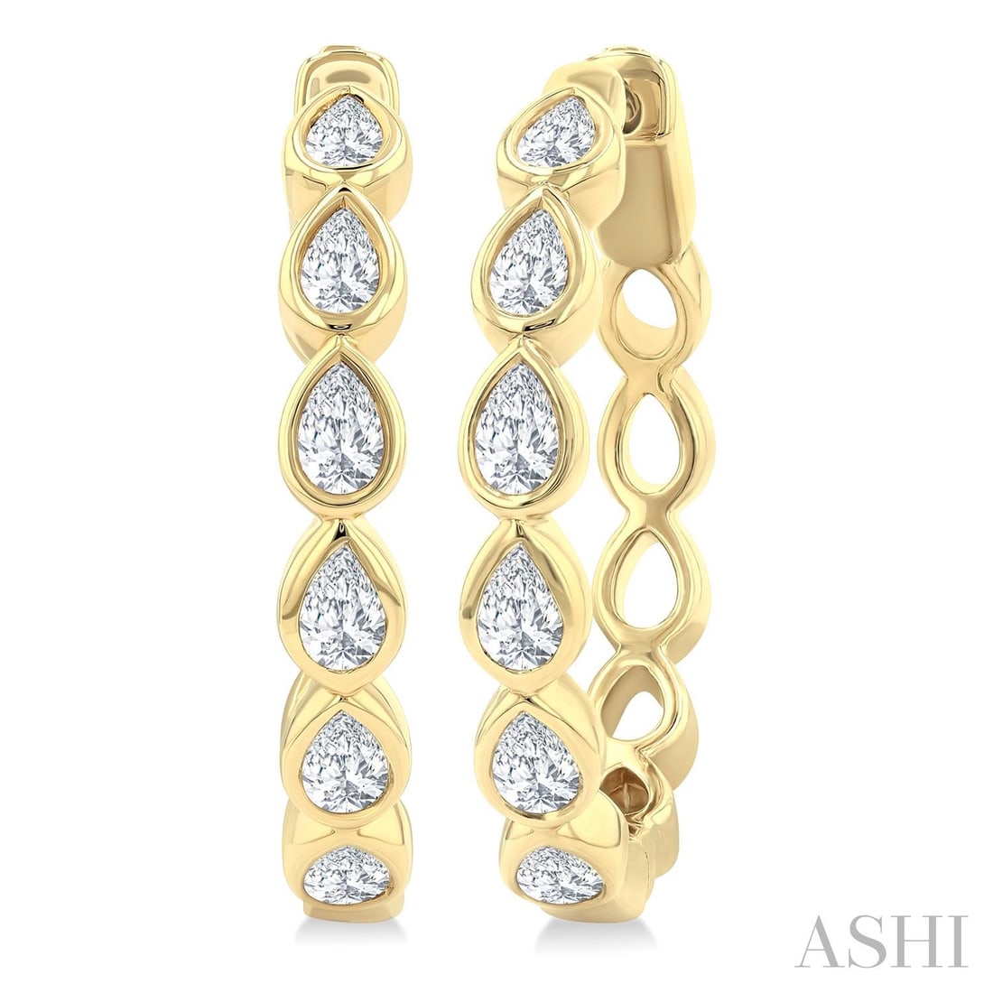 1.00 ctw Pear Cut Diamond Bezel Set Fashion Hoop 14k Yellow Gold Earrings: Rare and radiant, this elegant Hoop pair of earrings featuring White Diamond offers a touch of the extraordinary. Showcasing the gems in a Bezel arrangement, the earrings consists of 4.85 g of 14K Yel