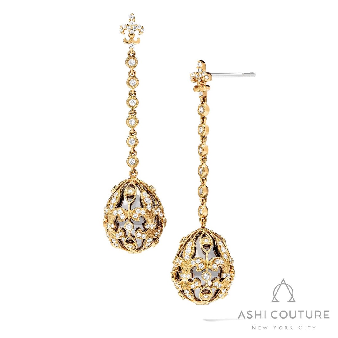 1.27 ctw White Diamond Cage Drop 18K Yellow & White Gold Earrings: Retail Value: $15,795 Exuding opulence and grace, this magnificent Cage Drop pair of earrings featuring White Diamond is crafted for the distinguished. Expertly mounted in a Drop setting, the earrings