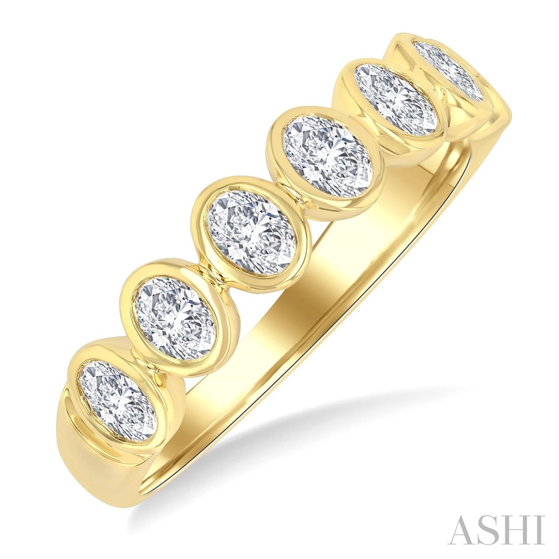 1.02 ctw Oval Diamond Bezel Set 14K Yellow Gold Band Ring: An exquisite masterpiece of haute joaillerie, this exquisite Bezel Set ring featuring White Diamond is a true treasure. Crafted with precision, the Bezel setting is seamlessly integrated into 3.05 gra