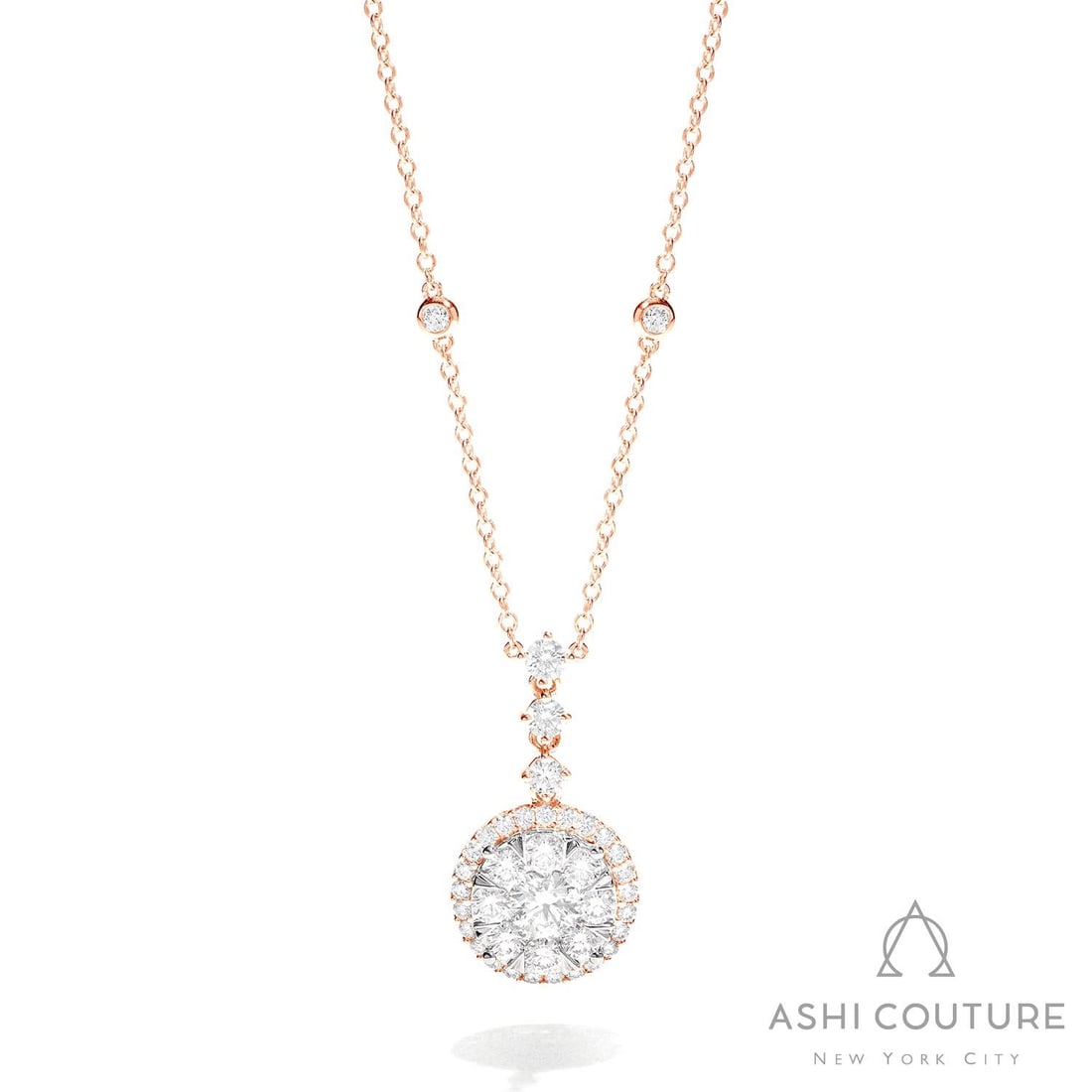 2.35 ctw Diamond 18K Rose & White Gold Necklace: Epitomizing grandeur, this magnificent Fiori Cluster necklace featuring White Diamond stands as a beacon of refined taste. Crafted with precision, the Halo setting is seamlessly integrated into 4.4 gr