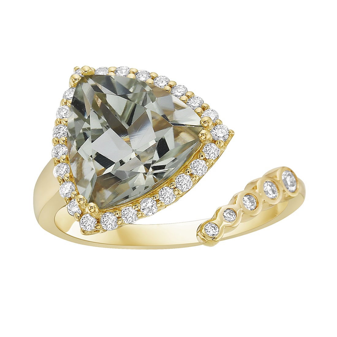 14k Yellow Gold Ring with 3.11ct Green Quartz & Diamonds: Exuding contemporary sophistication, this striking ring features a captivating Green Quartz as its centerpiece. The Quartz, weighing 3.11 carats, is elegantly framed by a halo of Round White Diamonds,