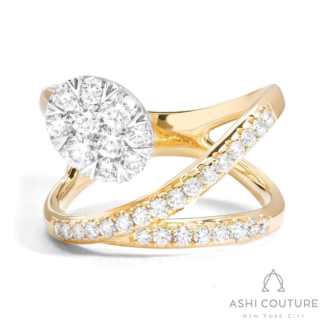 1.11 ctw Fiori Ethereal Cluster Diamond 18K Yellow & White Gold Ring: Epitomizing grandeur, this breathtaking Fiori Ethereal Fashion Cluster ring featuring White Diamond stands as a beacon of refined taste. A detailed Cluster gallery secures the stones, rendered in 7.5 