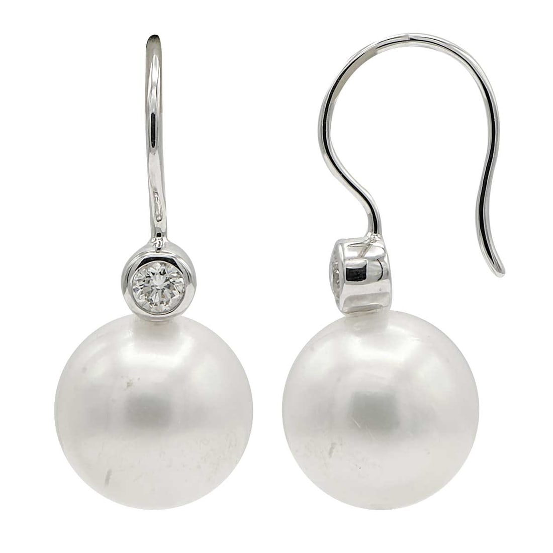 South Sea Pearl Earrings with 0.24 CTW Diamonds in 18k White Gold: Elegant and refined, these exquisite earrings feature lustrous South Sea Pearls, exuding a timeless allure. Accented by round-cut Diamonds, each with a carat weight of 0.24, these gems are set in a sl