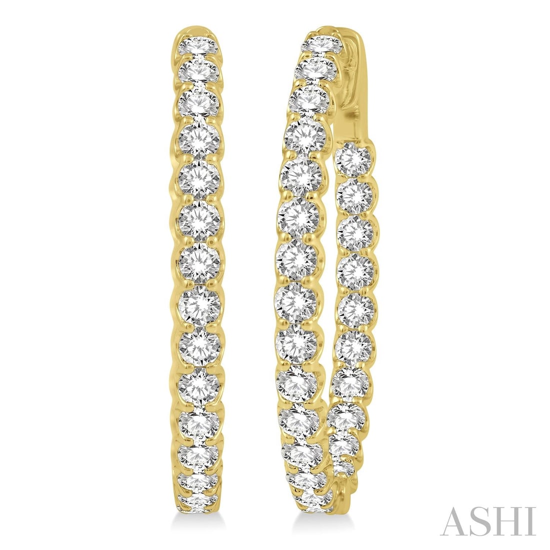 4.00 ctw Round Cut Diamond Inside-Out 14K Yellow Gold Hoop Earrings: Exuding opulence and grace, this breathtaking Oval Shape Hoop pair of earrings featuring White Diamond is crafted for the distinguished. Showcasing the gems in a Hoop (Inside-Out) arrangement, the ear