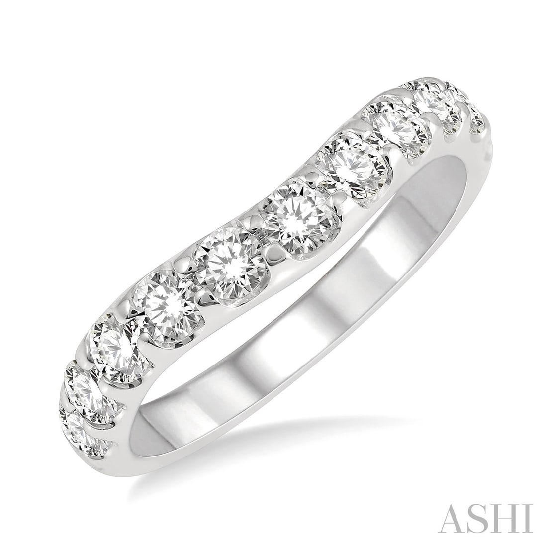 1.0 ctw White Diamond 14K White Gold Band Ring: A symphony of light and color, this breathtaking Arched Center ring featuring Natural Diamonds embodies the pinnacle of luxury. Securely held in a classic Shared Prong Setting design, the ring is forg