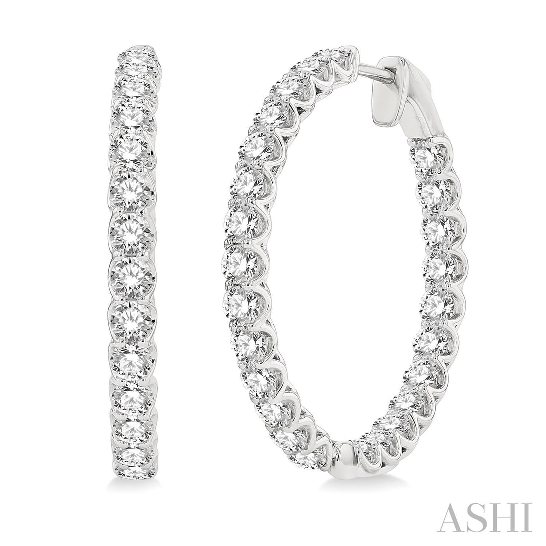 4.0 ctw Inside-Out Round Diamond 14K White Gold Hoop Earrings: Epitomizing grandeur, this stunning Inside-Out pair of earrings featuring Natural Diamonds stands as a beacon of refined taste. Crafted with precision, the Hoop setting is seamlessly integrated into 9