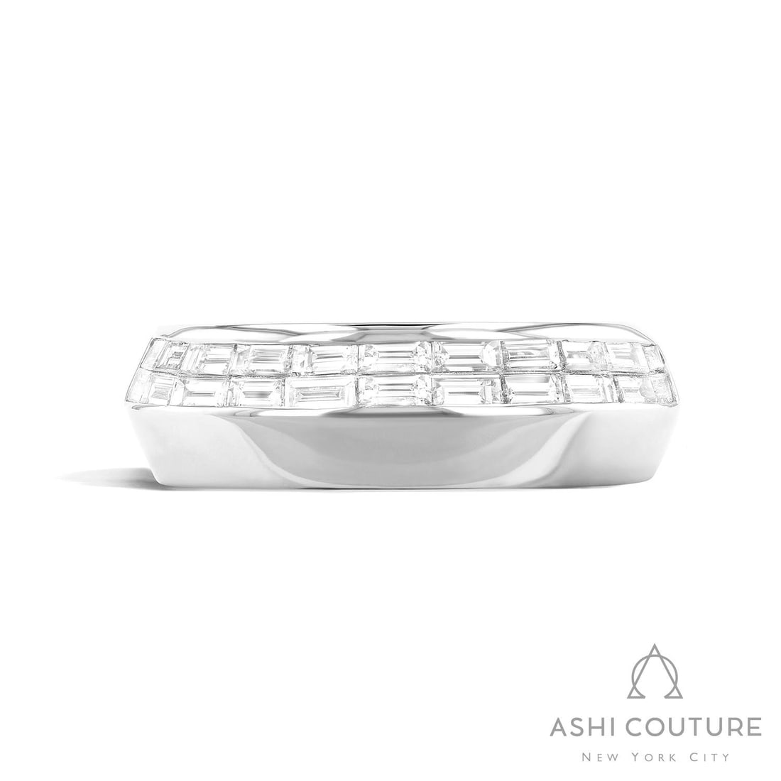 1.02 ctw Baguette Diamond Platinum Wide Band Ring: Retail Value: $9,330 Defining modern elegance, this magnificent Knife Edge Wide Band ring featuring White Diamond captures the essence of style. Showcasing the gems in a Wide Band arrangement, the rin