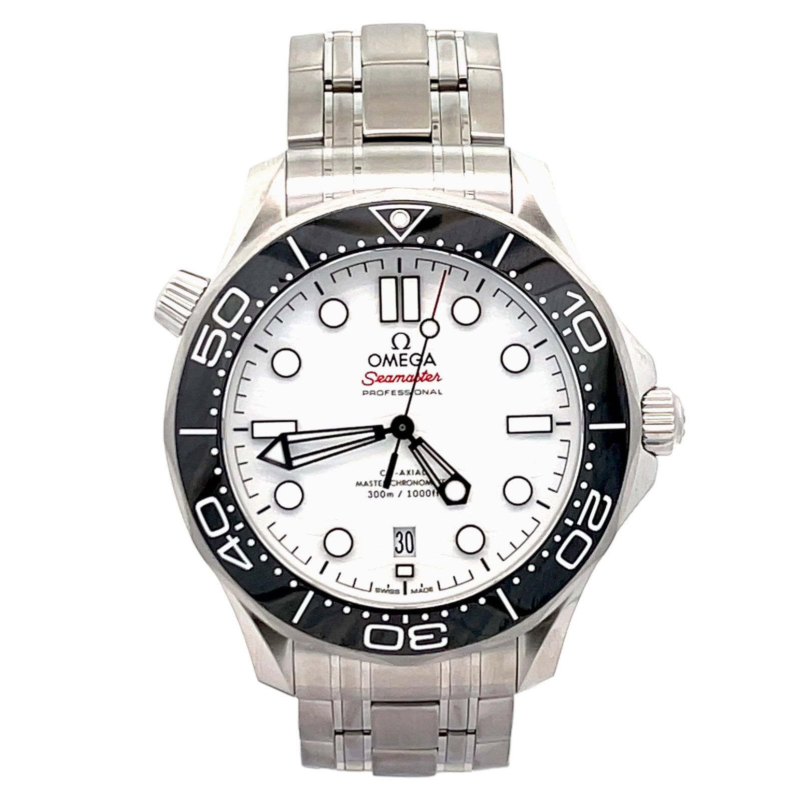 Omega Seamaster Diver 300 M 210.30.42.20.04.001 Stainless Steel White Dial: The Omega Seamaster Diver 300 M, Reference 210.30.42.20.04.001, is a contemporary icon of dive watch design. Crafted from corrosion-resistant stainless steel, this timepiece features a striking white 